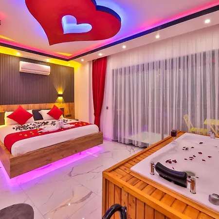Yali Hotel 4*